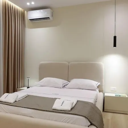Apartmán Smiley Port View 2bdr Center Durrës