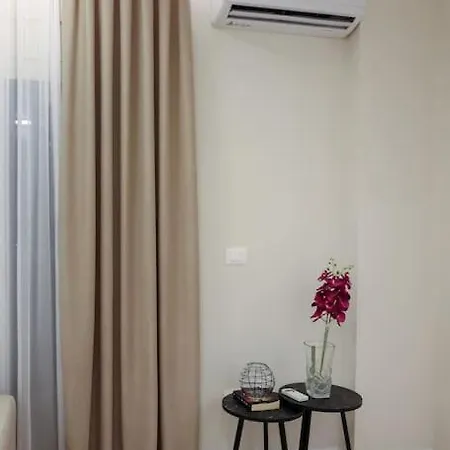 Apartment Smiley Port View 2bdr Center